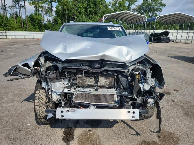 Photo 12 from auction – 2017 TOYOTA 4RUNNER SR with VIN JTEZU5JR4H5163153