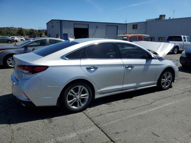 Photo 3 from auction – 2019 HYUNDAI SONATA with VIN 5NPE34AF2KH731168