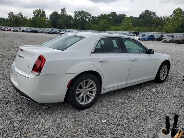Photo 3 from auction – 2016 CHRYSLER 300 LIMITE with VIN 2C3CCAAG1GH295531