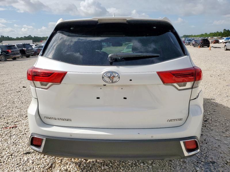 Photo 6 from auction – 2018 TOYOTA HIGHLANDER with VIN 5TDYZRFH9JS273463