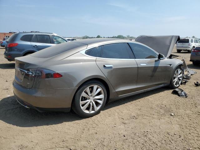 Photo 3 from auction – 2016 TESLA MODEL S with VIN 5YJSA1E25GF112326
