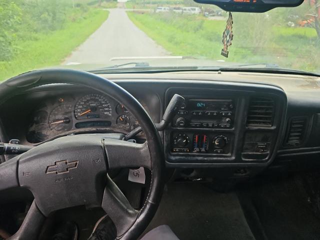 Photo 9 from auction – 2003 CHEVROLET SILVERADO with VIN 1GCEK19T53E153676