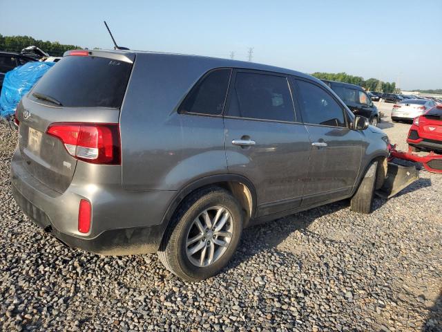 Photo 3 from auction – 2015 KIA SORENTO LX with VIN 5XYKT3A67FG591449