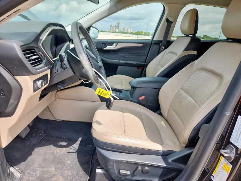 Photo 7 from auction – 2021 FORD ESCAPE SEL with VIN 1FMCU0H65MUA58271