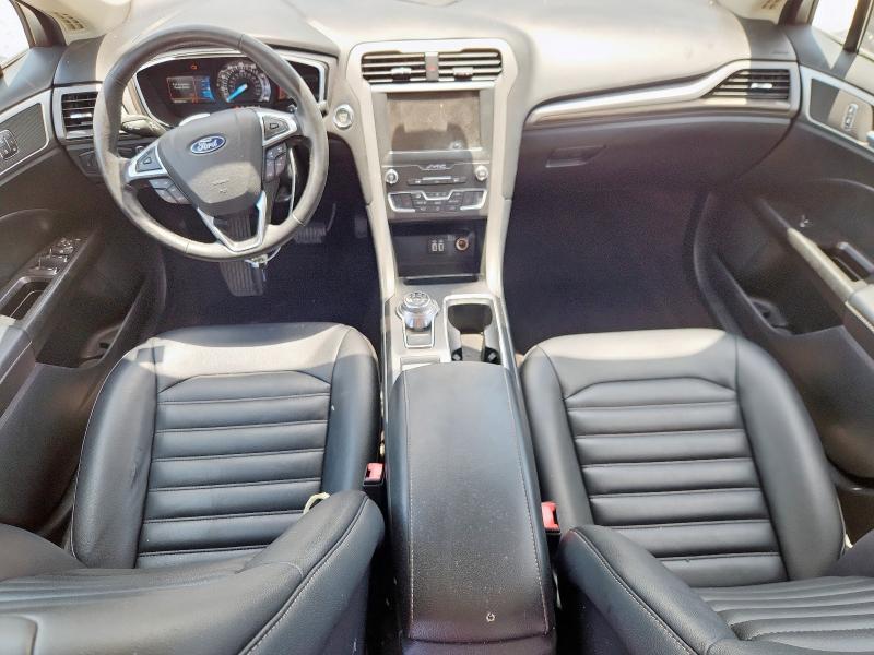 Photo 8 from auction – 2019 FORD FUSION SEL with VIN 3FA6P0CD0KR180884