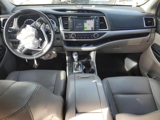 Photo 8 from auction – 2015 TOYOTA HIGHLANDER with VIN 5TDJKRFH5FS146626