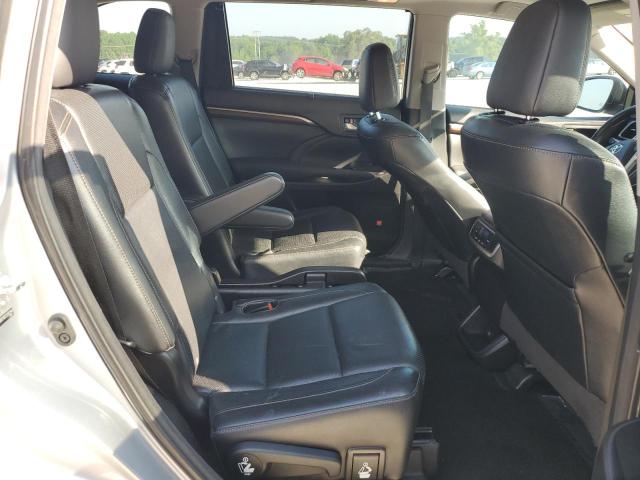 Photo 11 from auction – 2014 TOYOTA HIGHLANDER with VIN 5TDYKRFHXES016144