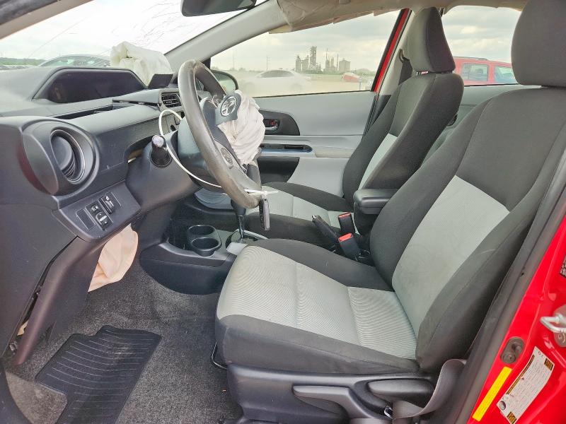 Photo 7 from auction – 2013 TOYOTA PRIUS C with VIN JTDKDTB35D1543169