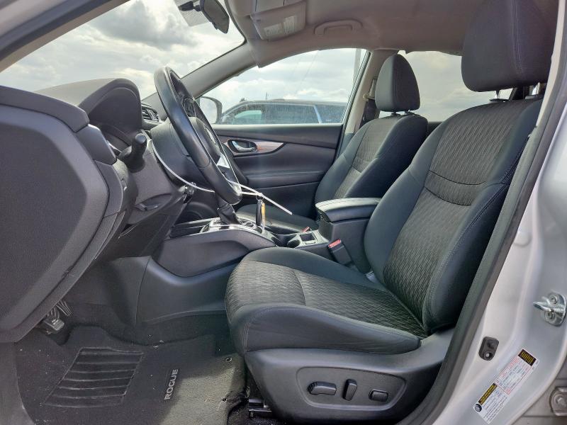 Photo 7 from auction – 2018 NISSAN ROGUE S with VIN 5N1AT2MV2JC709778