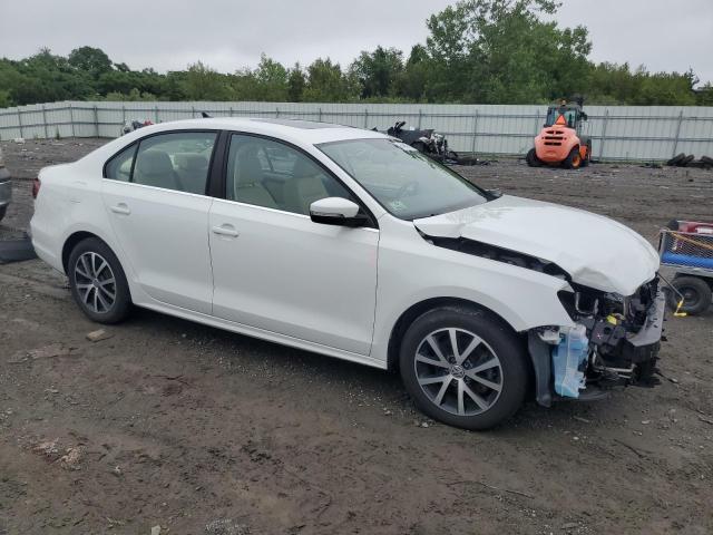 Photo 4 from auction – 2017 VOLKSWAGEN JETTA SE with VIN 3VWDB7AJ7HM389348