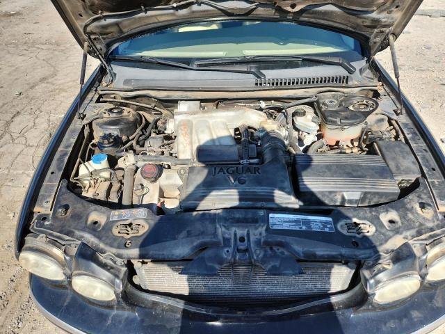 Photo 11 from auction – 2004 JAGUAR X-TYPE 3.0 with VIN SAJEA51CX4WD79444