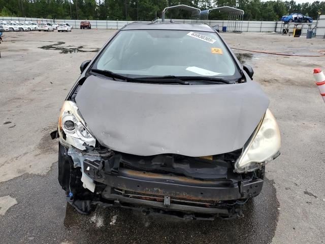 Photo 5 from auction – 2013 TOYOTA PRIUS C with VIN JTDKDTB36D1538711