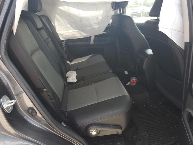 Photo 11 from auction – 2018 TOYOTA 4RUNNER SR with VIN JTEBU5JRXJ5603738