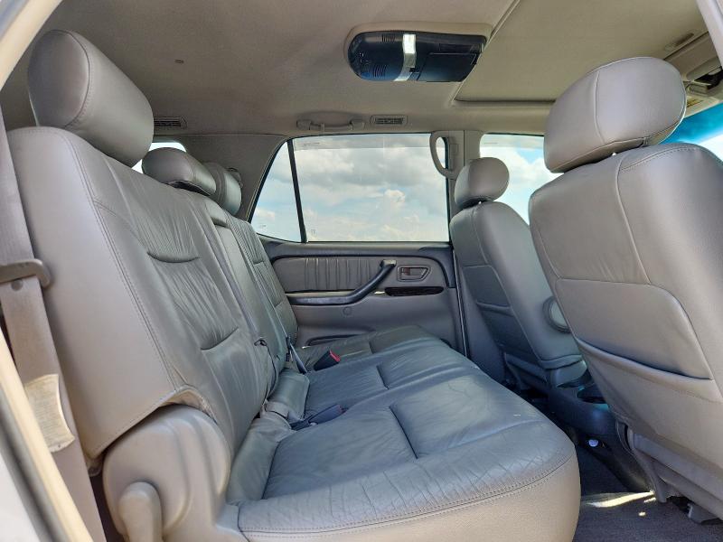 Photo 11 from auction – 2004 TOYOTA SEQUOIA LI with VIN 5TDBT48A04S226840