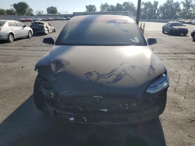Photo 5 from auction – 2018 TESLA MODEL X with VIN 5YJXCAE20JF128263