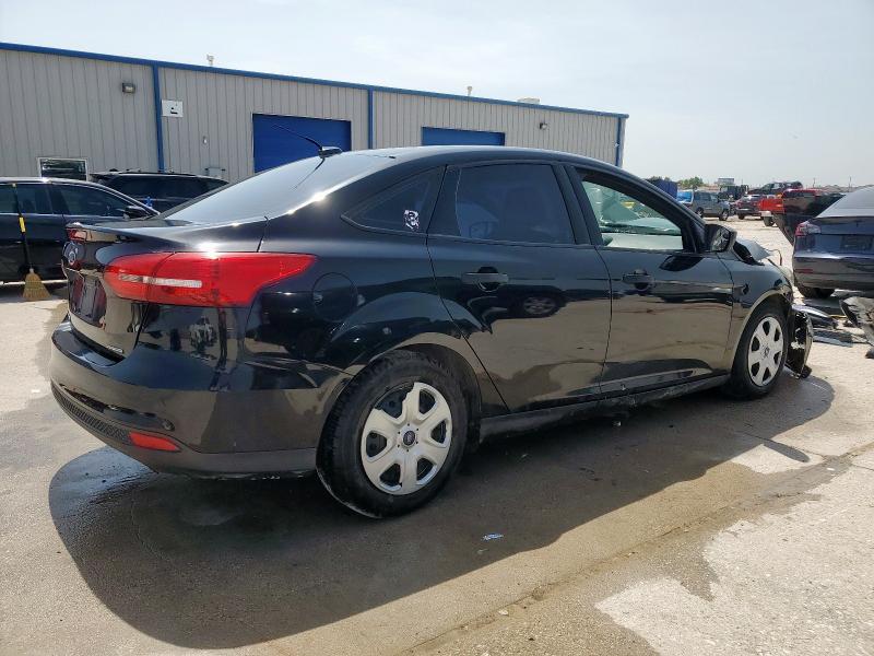 Photo 3 from auction – 2016 FORD FOCUS S with VIN 1FADP3E20GL385535