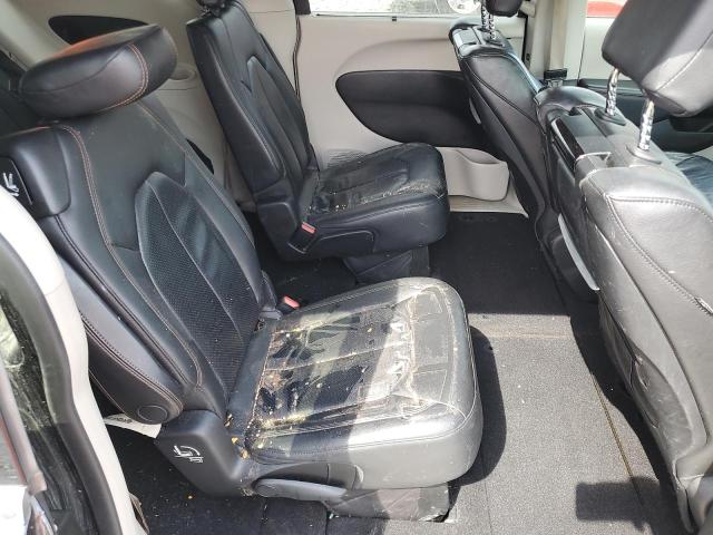 Photo 11 from auction – 2018 CHRYSLER PACIFICA T with VIN 2C4RC1EG4JR235342
