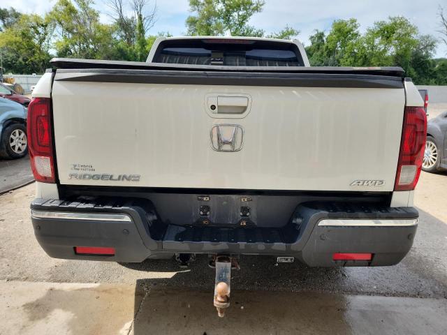 Photo 6 from auction – 2017 HONDA RIDGELINE with VIN 5FPYK3F76HB035357