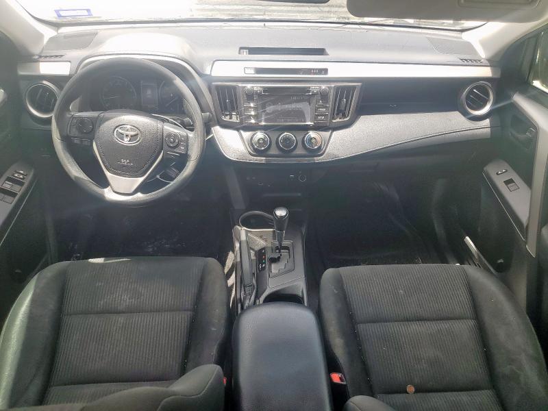 Photo 8 from auction – 2018 TOYOTA RAV4 LE with VIN 2T3ZFREV7JW421466