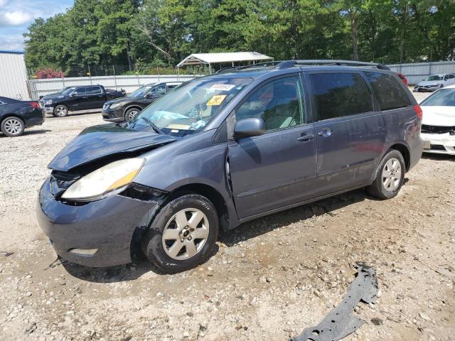 TOYOTA SIENNA XLE 2007 with VIN 5TDZK22C67S002007 - Photo from auction