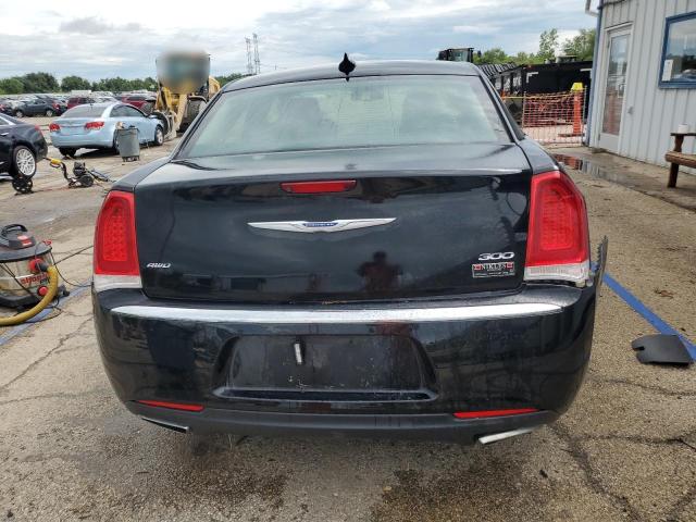 Photo 6 from auction – 2018 CHRYSLER 300 LIMITE with VIN 2C3CCAKG6JH256357