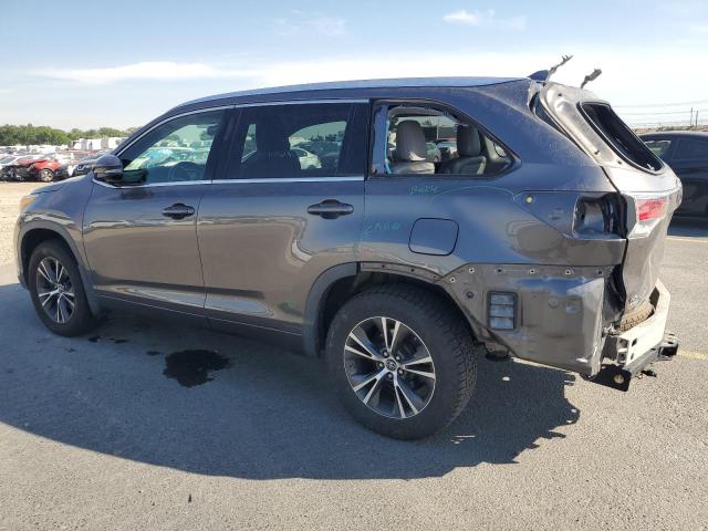 Photo 2 from auction – 2016 TOYOTA HIGHLANDER with VIN 5TDJKRFHXGS352719