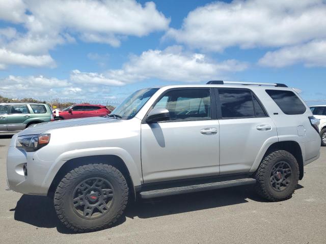 Photo 1 from auction – 2024 TOYOTA 4RUNNER SR with VIN JTEEU5JR9R5306193