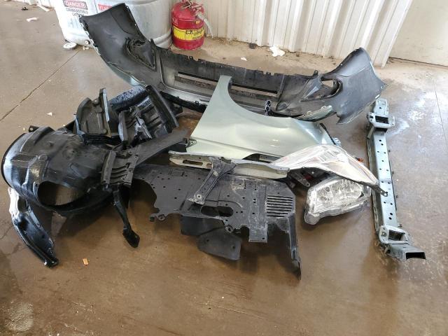 Photo 13 from auction – 2016 SUBARU FORESTER 2 with VIN JF2SJADC0GH558217