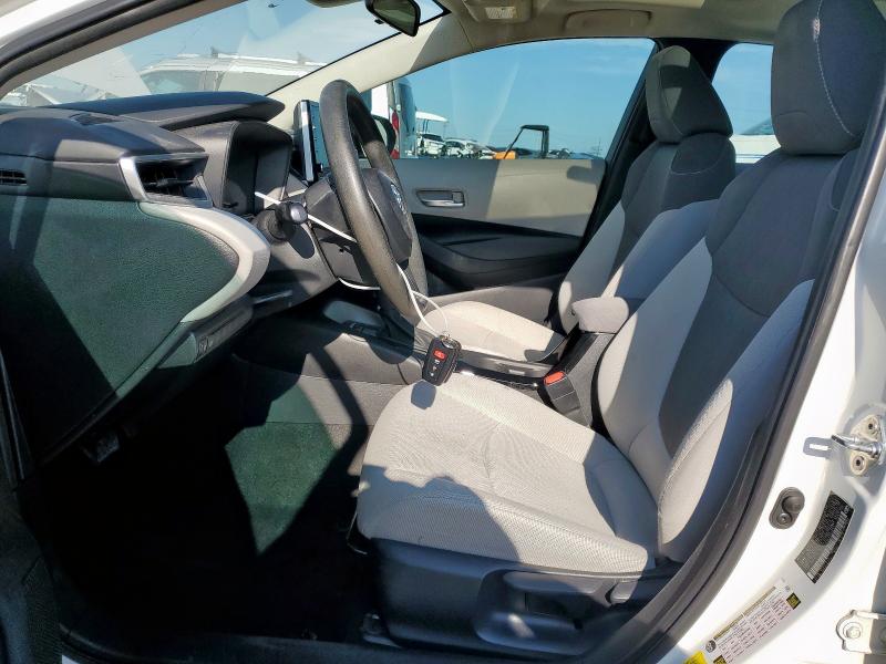 Photo 7 from auction – 2020 TOYOTA COROLLA LE with VIN 5YFHPRAE6LP020647