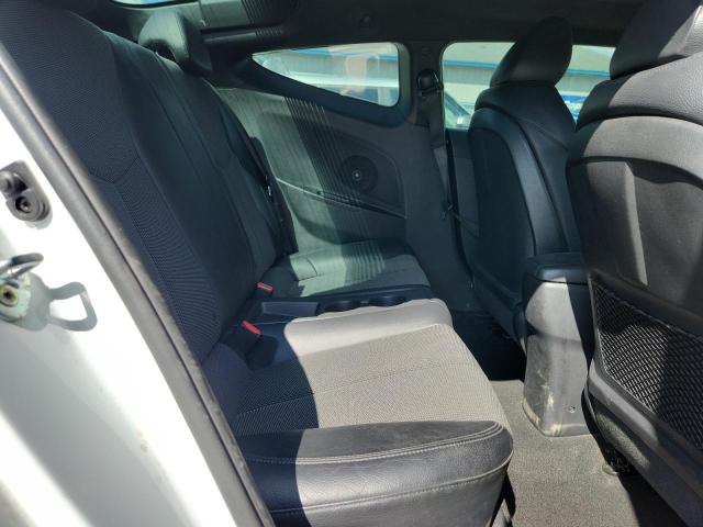 Photo 10 from auction – 2016 HYUNDAI VELOSTER with VIN KMHTC6AD8GU273470