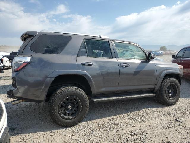 Photo 3 from auction – 2018 TOYOTA 4RUNNER SR with VIN JTEBU5JR2J5592489
