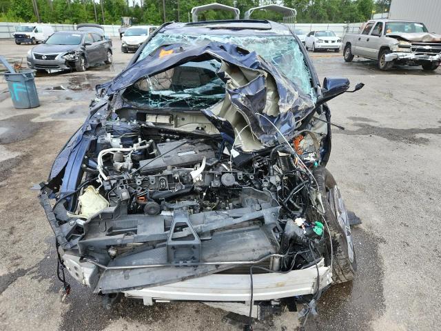 Photo 5 from auction – 2017 HONDA CR-V with VIN 7FARW1H86HE019739