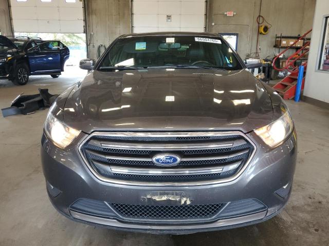 Photo 5 from auction – 2015 FORD TAURUS LIM with VIN 1FAHP2F81FG117504