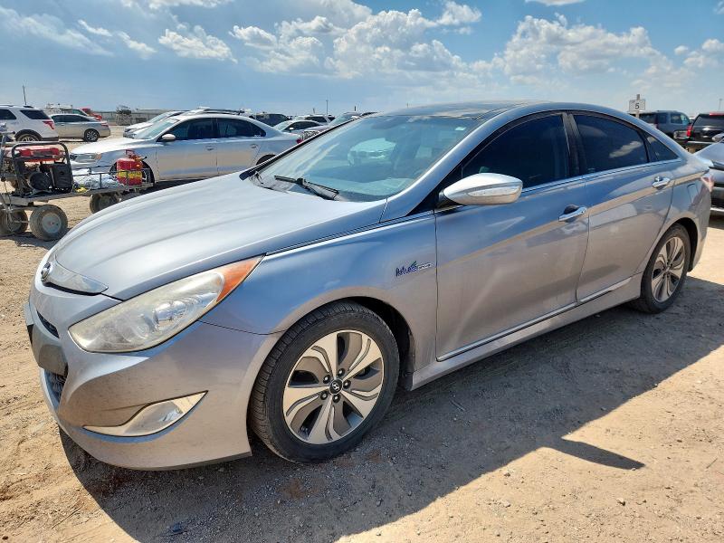 HYUNDAI SONATA HYB 2015 with VIN KMHEC4A4XFA129660 - Photo from auction