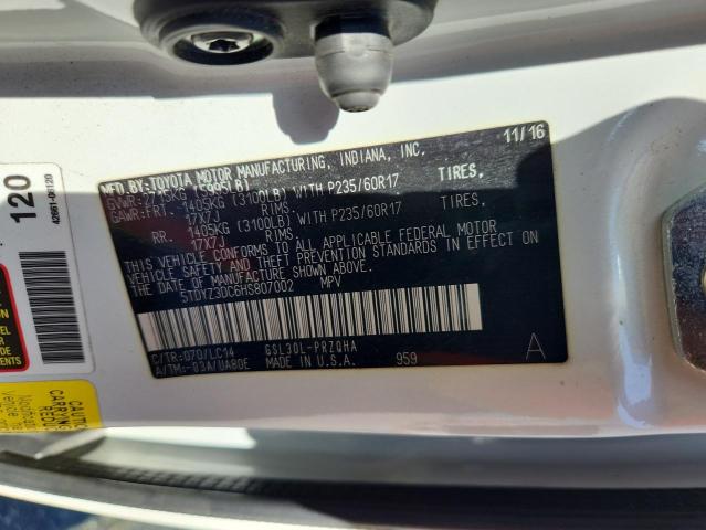 Photo 14 from auction – 2017 TOYOTA SIENNA XLE with VIN 5TDYZ3DC6HS807002