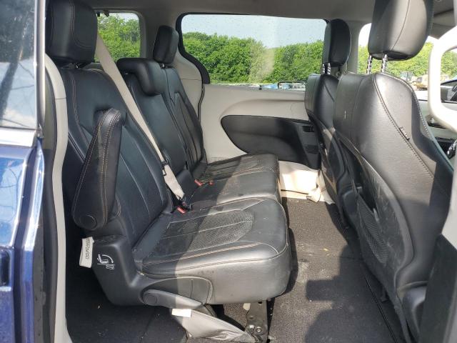 Photo 11 from auction – 2018 CHRYSLER PACIFICA T with VIN 2C4RC1BG4JR317821