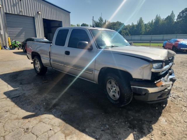 Photo 4 from auction – 2005 CHEVROLET SILVERADO with VIN 1GCEC19Z85Z247273