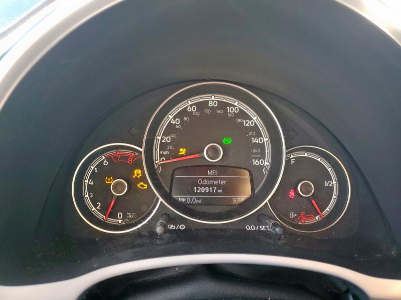 Photo 9 from auction – 2017 VOLKSWAGEN BEETLE S/S with VIN 3VW517AT1HM806312