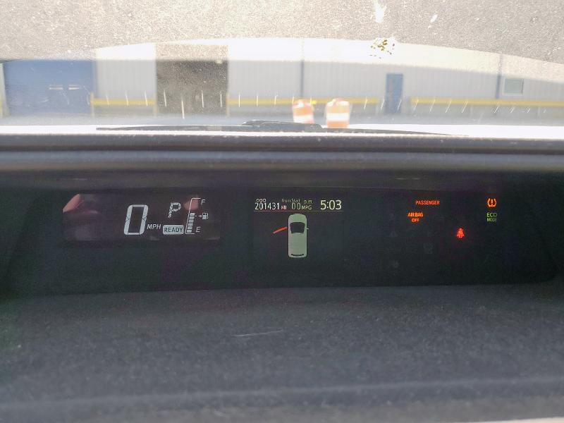 Photo 9 from auction – 2015 TOYOTA PRIUS C with VIN JTDKDTB39F1103829