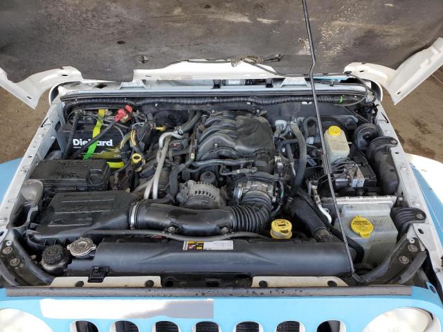 Photo 12 from auction – 2014 JEEP WRANGLER U with VIN 1C4BJWEGXEL206625