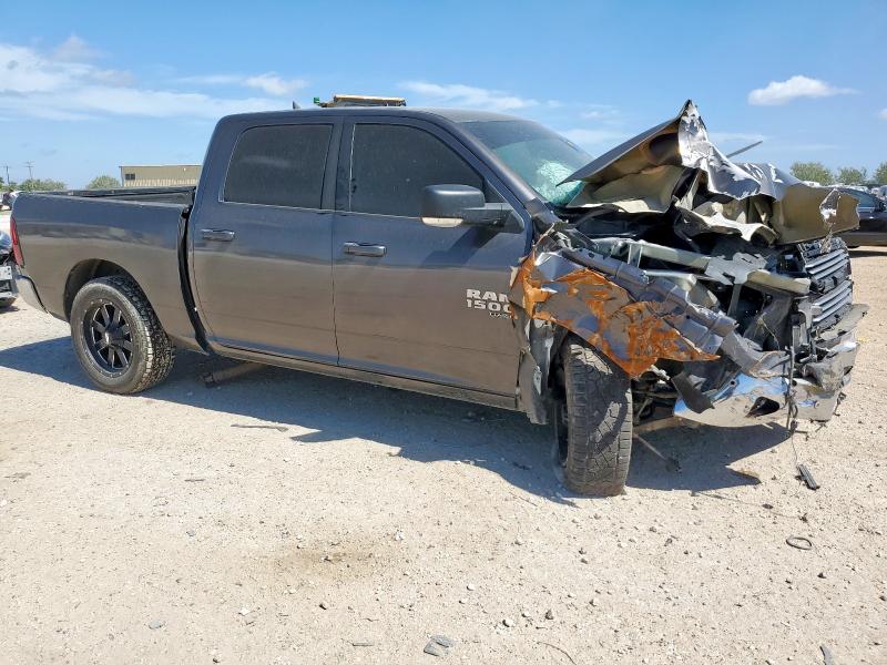 Photo 4 from auction – 2019 RAM 1500 CLASSIC with VIN 1C6RR6LT8KS537056