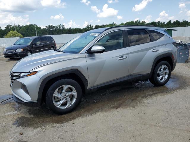 HYUNDAI TUCSON SEL 2023 with VIN 5NMJBCAE2PH195751 - Photo from auction