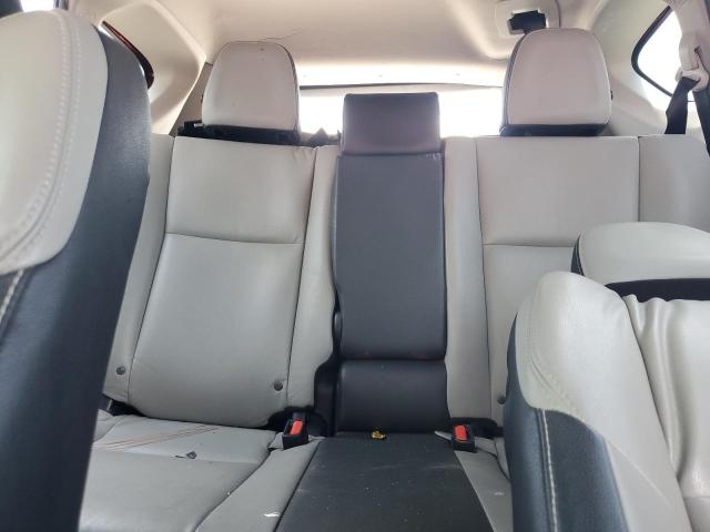 Photo 10 from auction – 2016 TOYOTA RAV4 LIMIT with VIN JTMYFREV3GJ064807