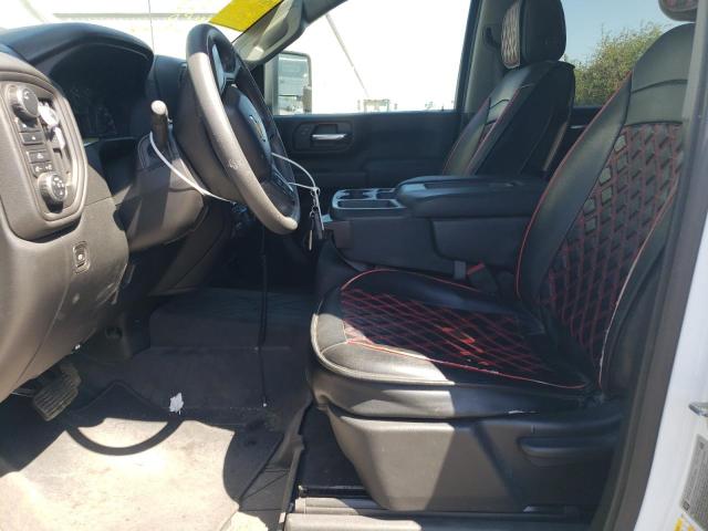 Photo 7 from auction – 2020 CHEVROLET SILVERADO with VIN 1GC4YLE7XLF216585