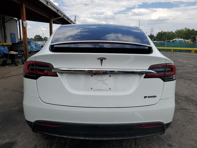 Photo 6 from auction – 2017 TESLA MODEL X with VIN 5YJXCBE28HF043638