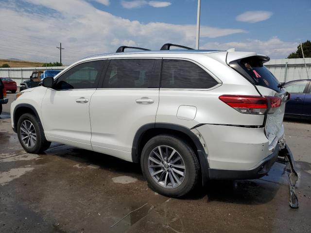 Photo 2 from auction – 2018 TOYOTA HIGHLANDER with VIN 5TDJZRFH6JS542441