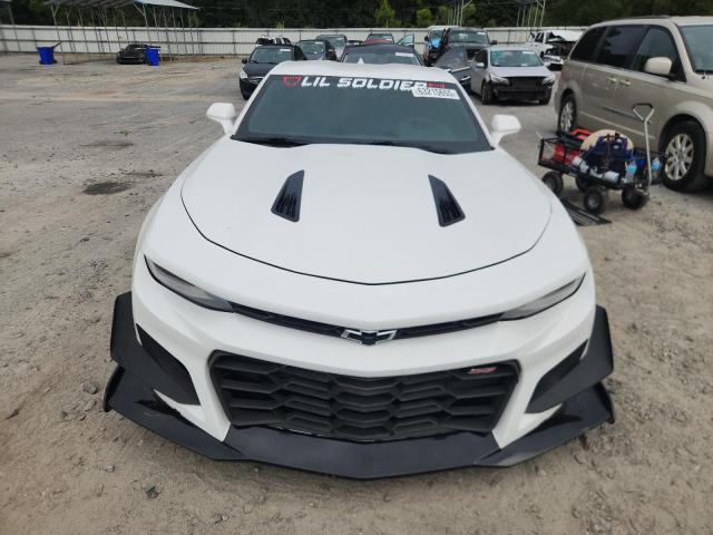 Photo 5 from auction – 2018 CHEVROLET CAMARO SS with VIN 1G1FE1R70J0106363