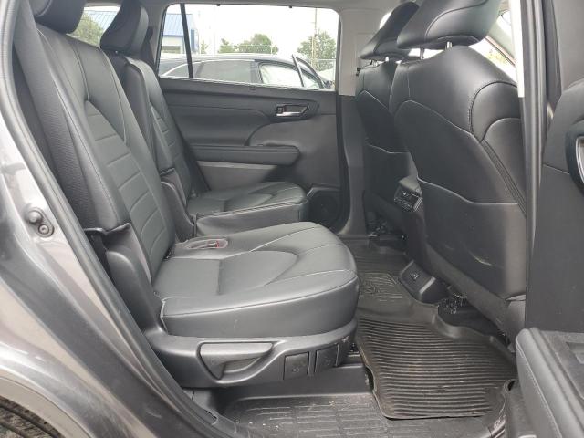 Photo 11 from auction – 2022 TOYOTA HIGHLANDER with VIN 5TDGZRBH5NS245991