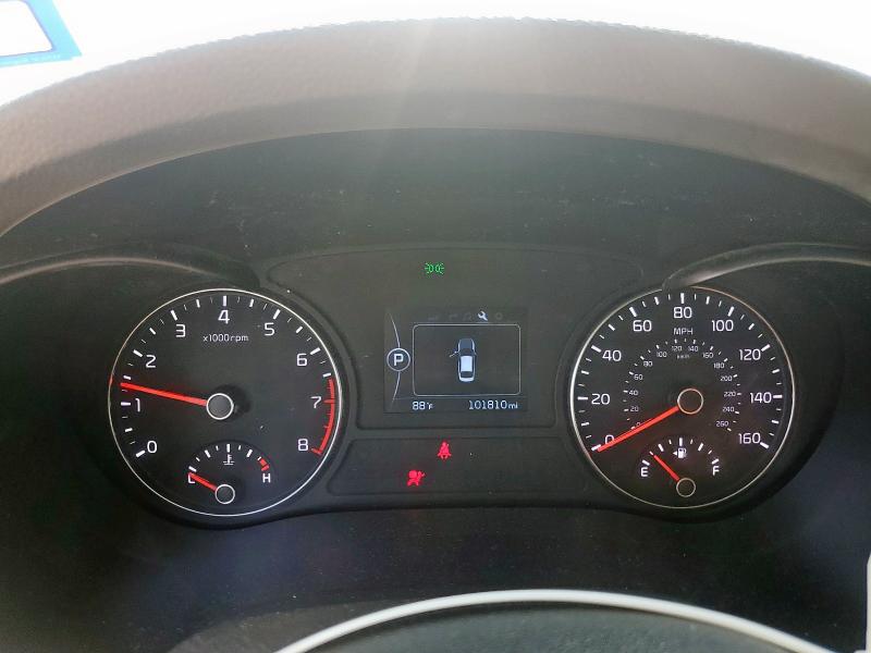 Photo 9 from auction – 2016 KIA OPTIMA EX with VIN 5XXGU4L33GG058676