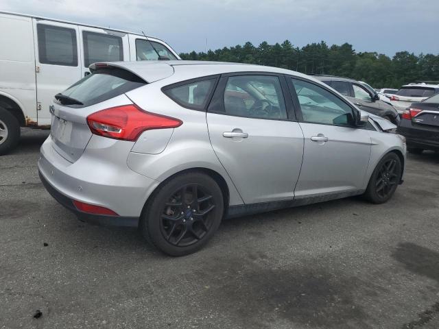 Photo 3 from auction – 2016 FORD FOCUS SE with VIN 1FADP3K23GL333076